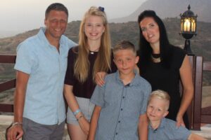 Carly Benson and family took part in HLRCC and Cancer Research 2015